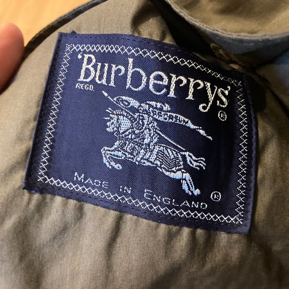 Vintage Burberry Green Silk Trench Coat Sz 6 / M/L - Picture 3 of 16